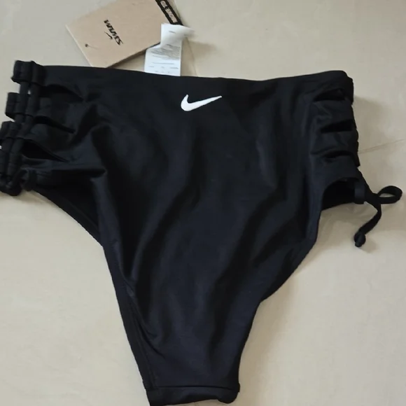 NEW Nike Women's Black Bikini Bottoms - Picture 2 of 4